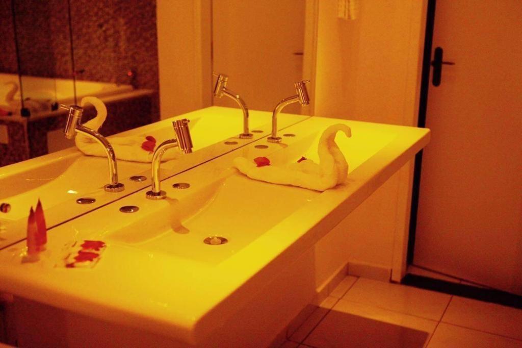 Enseada Dos Mares Beach Bungalows 상 미구엘 도 고스토조 외부 사진